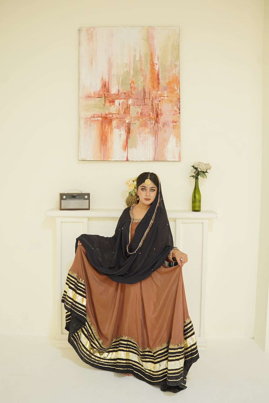 Zarposh -Adorned with Gold