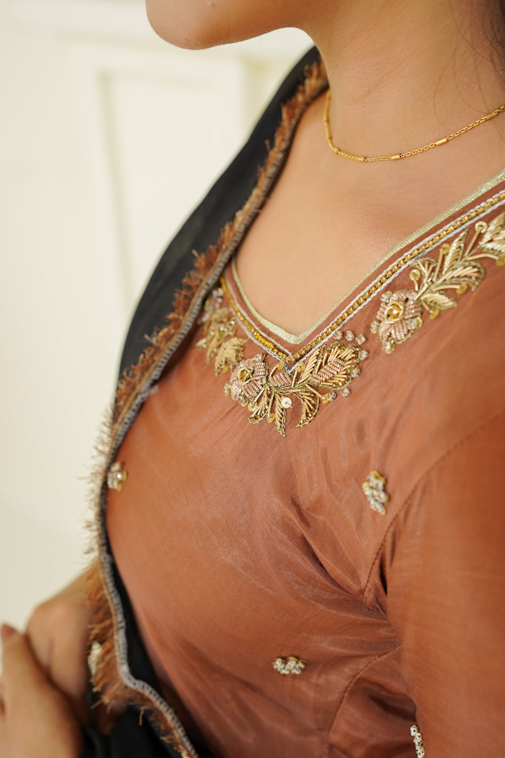 Zarposh -Adorned with Gold