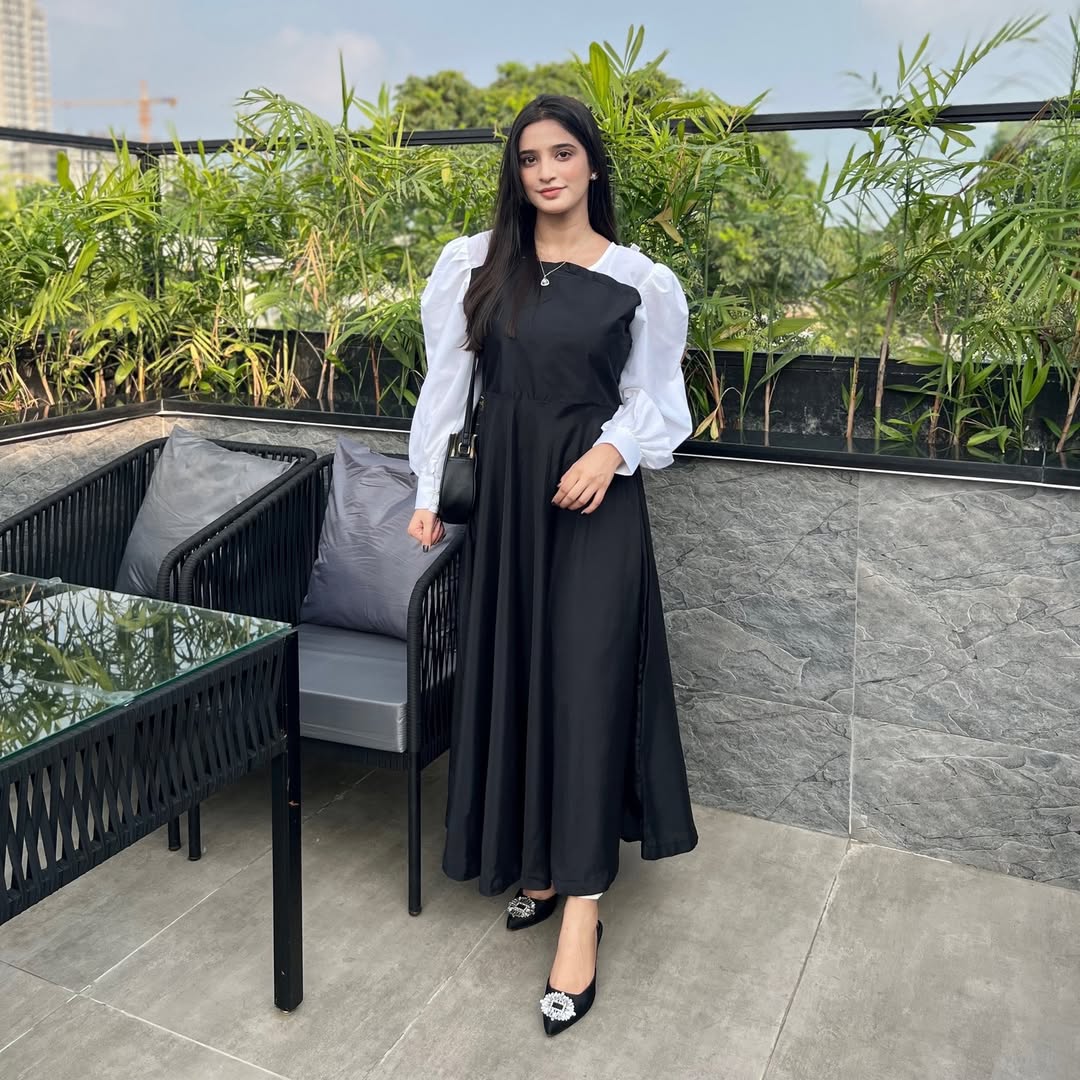 Victoria Georgette Long Maxi